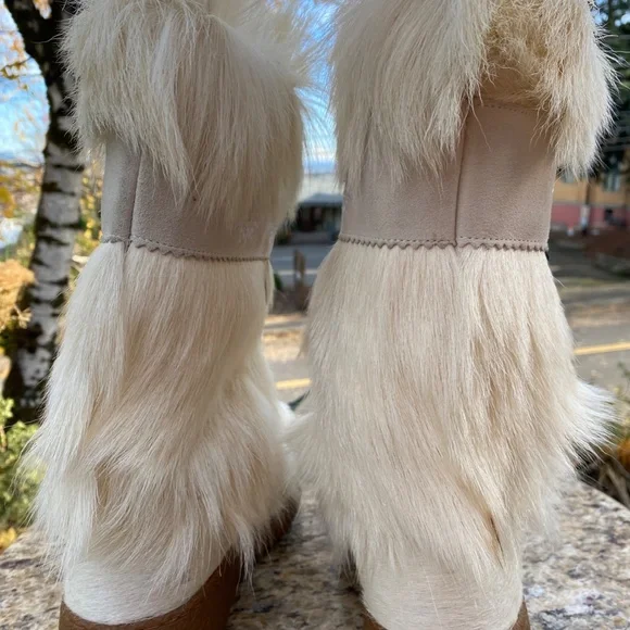 Oscar sport fur pom pom boot sz38 (approx US 7) - Picture 5 of 7